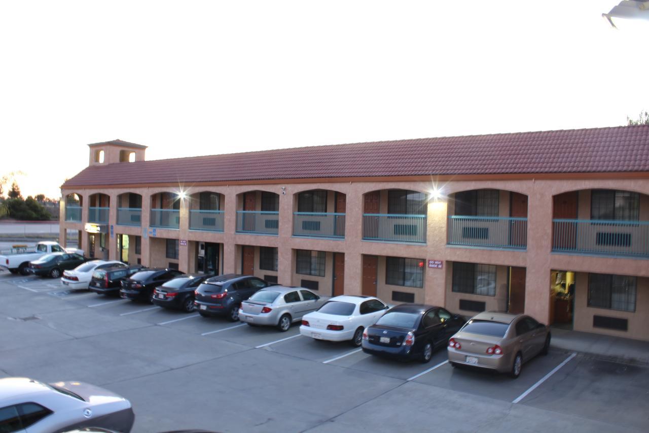 Travelers Inn Castro Valley Rom bilde